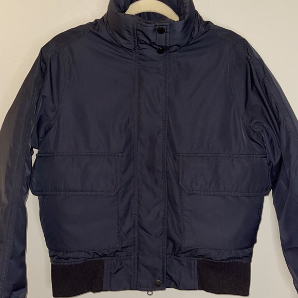 Everlane ReNew Women’s Cropped Short Puffer Coat Solid Black Size XS No … - Picture 3 of 7